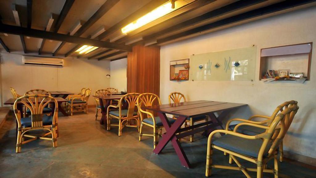 Little Italy Calangute Exterior foto