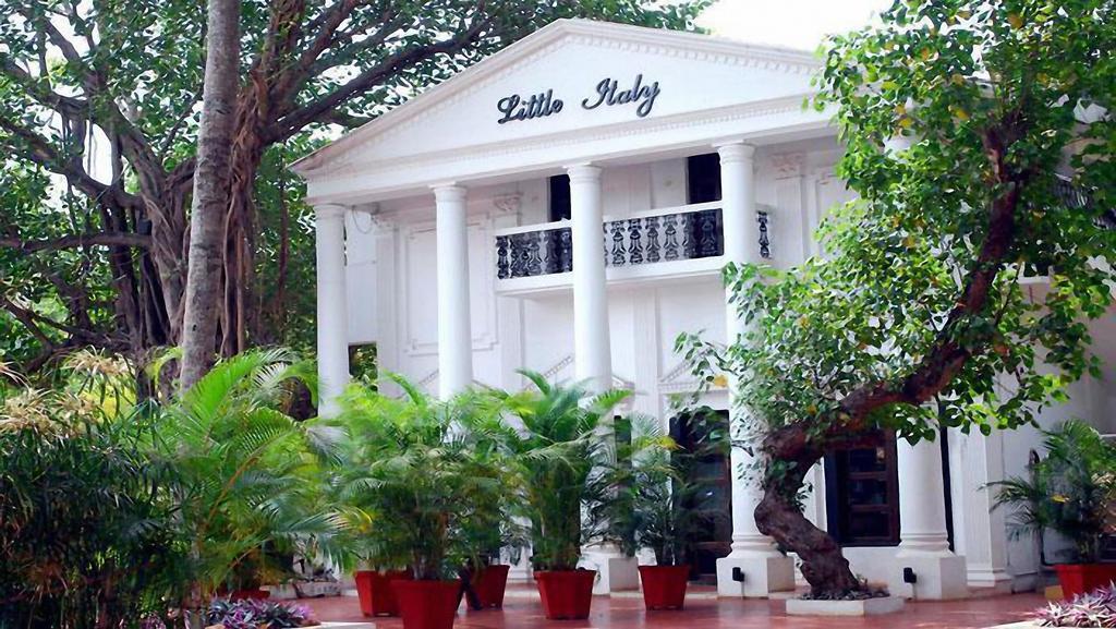 Little Italy Calangute Exterior foto